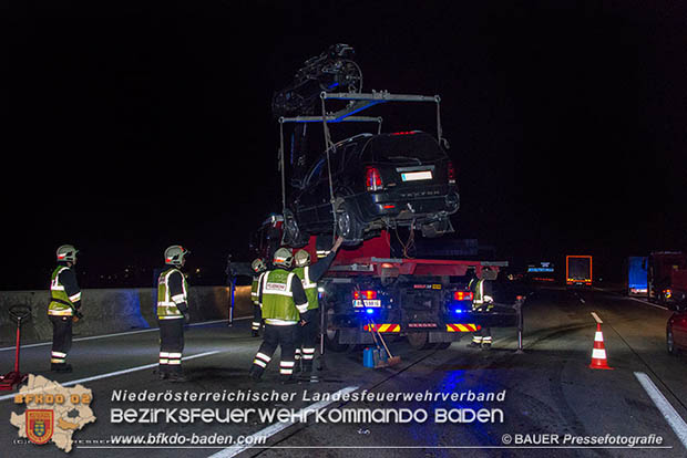 20170325 Verkehrsunfall mit mehreren Fahrzeugen auf der A2 Südautobahn  Foto: © Manfred Bauer Pressefotografie