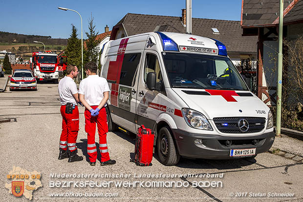 20170328 Verkehrsunfall mit Personenrettung im Stadtgebiet von Berndorf  Foto: © Stefan Schneider