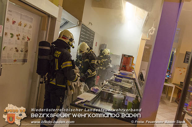 20170330 Kuechenbrand in einem Restaurant in Baden Foto: www.ffbs.at 20170330 Kuechenbrand in einem Restaurant in Baden Foto: www.ffbs.at