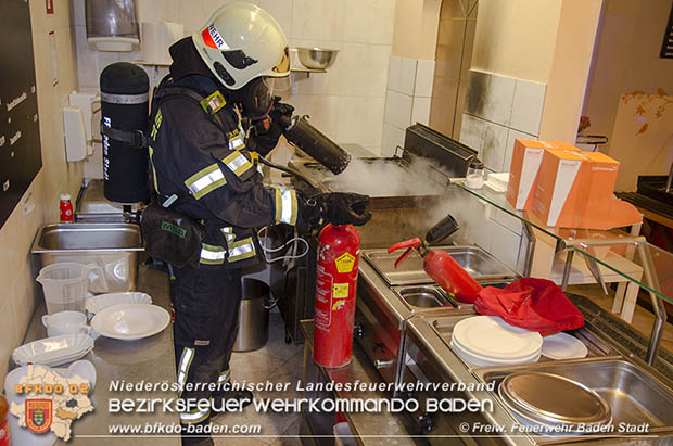 20170330 Kuechenbrand in einem Restaurant in Baden  Foto: www.ffbs.at