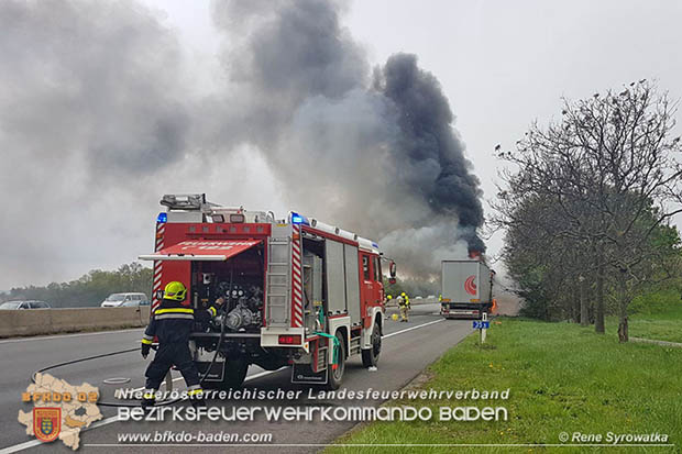 20170418 Lkw Brand auf der A2 zwischen Leobersdorf u. Wöllersdorf  Foto: Rene Syrowatka RK Leobersdorf