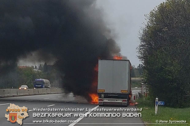 20170418 Lkw Brand auf der A2 zwischen Leobersdorf u. Wöllersdorf  Foto: Rene Syrowatka RK Leobersdorf