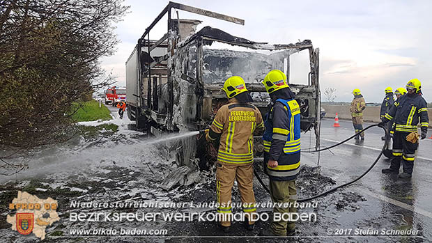 20170418 Lkw Brand auf der A2 zwischen Leobersdorf u. Wöllersdorf Foto: Stefan Schneider/BFK Baden 20170418 Lkw Brand auf der A2 zwischen Leobersdorf u. Wöllersdorf Foto: Stefan Schneider/BFK Baden