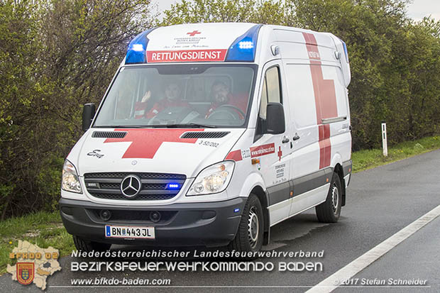 20170418 Lkw Brand auf der A2 zwischen Leobersdorf u. Wöllersdorf Foto: Stefan Schneider/BFK Baden 20170418 Lkw Brand auf der A2 zwischen Leobersdorf u. Wöllersdorf Foto: Stefan Schneider/BFK Baden