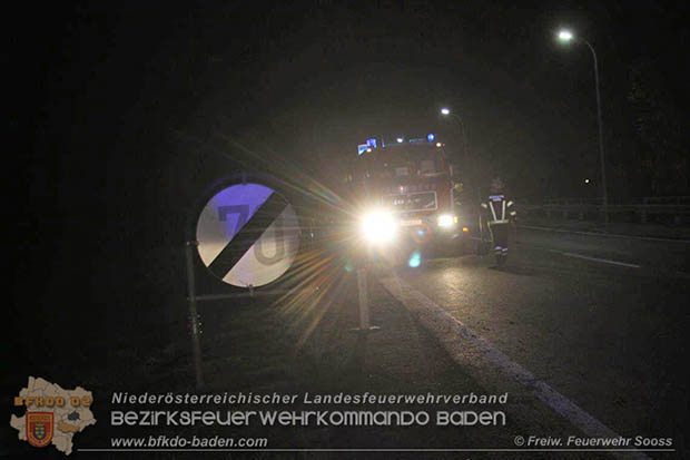 20170429 Verkehrsufall zwischen Sooss und Baden Foto: Hermann Rauch FF Sooss 20170429 Verkehrsufall zwischen Sooss und Baden Foto: Hermann Rauch FF Sooss