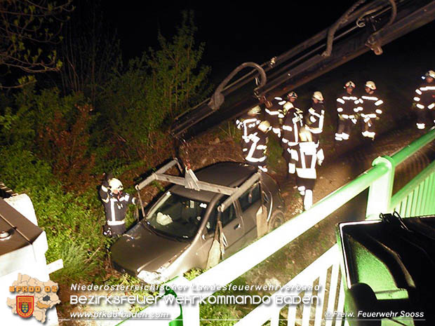 20170429 Verkehrsufall zwischen Sooss und Baden Foto: Hermann Rauch FF Sooss 20170429 Verkehrsufall zwischen Sooss und Baden Foto: Hermann Rauch FF Sooss