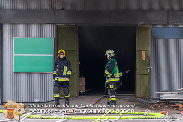 20170506 Brandverdacht in einem Tischlereibetrieb in Traiskirchen   Foto: © Manfred BAUER Pressefotografie