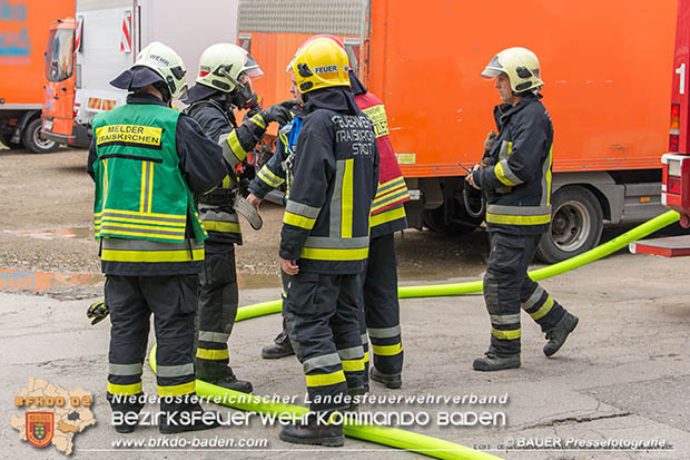 20170506 Brandverdacht in einem Tischlereibetrieb in Traiskirchen   Foto: © Manfred BAUER Pressefotografie