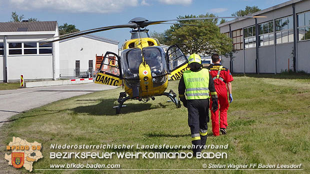 20170514 Fahrzeugüberschlag auf der A2 zwischen Baden und Traiskirchen  Foto: © Stefan Wagner FF Baden-Leesdorf