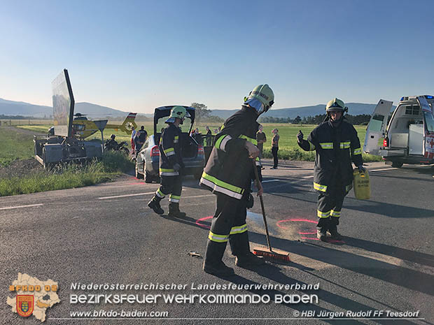 20170519 Verkerkehrsunfall auf der B17 bei Teesdorf  Foto: © Jürgen RUDOLF FF Teesdorf