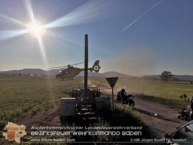 20170519 Verkerkehrsunfall auf der B17 bei Teesdorf  Foto: © Jürgen RUDOLF FF Teesdorf