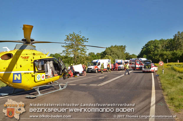 20170528 Schwerer Verkehrsunfall auf der B16 bei der Autobahnauffahrt A3   Foto: © Thomas Lenger Monatsrevue.at