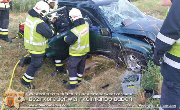 20170603 Verkehrsunfall auf der A2 Traiskirchen-Knoten Guntramsdorf Fotos: © Freiwillige Feuerwehr Traiskirchen-Stadt 20170603 Verkehrsunfall auf der A2 Traiskirchen-Knoten Guntramsdorf Fotos: © Freiwillige Feuerwehr Traiskirchen-Stadt