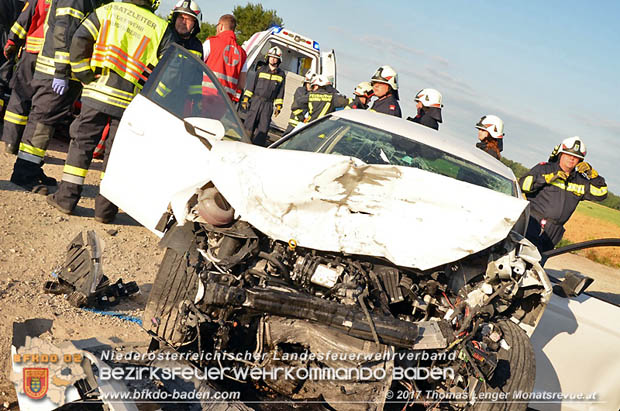 20170613 Schwerer Verkehrsunfall auf der LB60 zwsichen Unterwaltersdorf und Reisenberg  Foto: © Thomas Lenger Monatsrevue.at