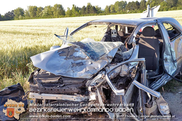 20170613 Schwerer Verkehrsunfall auf der LB60 zwsichen Unterwaltersdorf und Reisenberg  Foto: © Thomas Lenger Monatsrevue.at