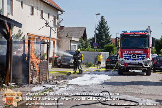 20170615 Bei Müllinselbrand in Tribuswinkel Gasleitung, Carport, Pkw sowie Stromanschlusskästen in Brand geraten 20170615 Bei Müllinselbrand in Tribuswinkel Gasleitung, Carport, Pkw sowie Stromanschlusskästen in Brand geraten