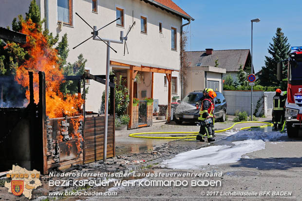 20170615 Bei Müllinselbrand in Tribuswinkel Gasleitung, Carport, Pkw sowie Stromanschlusskästen in Brand geraten 20170615 Bei Müllinselbrand in Tribuswinkel Gasleitung, Carport, Pkw sowie Stromanschlusskästen in Brand geraten