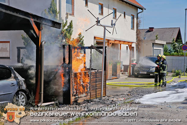 20170615 Bei Müllinselbrand in Tribuswinkel Gasleitung, Carport, Pkw sowie Stromanschlusskästen in Brand geraten 20170615 Bei Müllinselbrand in Tribuswinkel Gasleitung, Carport, Pkw sowie Stromanschlusskästen in Brand geraten