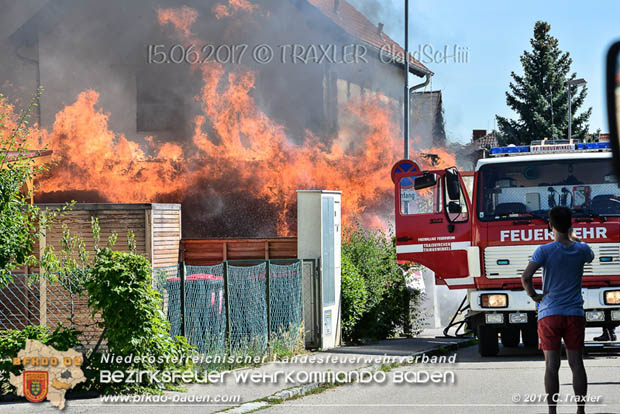 20170615 Bei Müllinselbrand in Tribuswinkel Gasleitung, Carport, Pkw sowie Stromanschlusskästen in Brand geraten Foto: © 2017 TRAXLER ClaudScHiii 20170615 Bei Müllinselbrand in Tribuswinkel Gasleitung, Carport, Pkw sowie Stromanschlusskästen in Brand geraten Foto: © 2017 TRAXLER ClaudScHiii