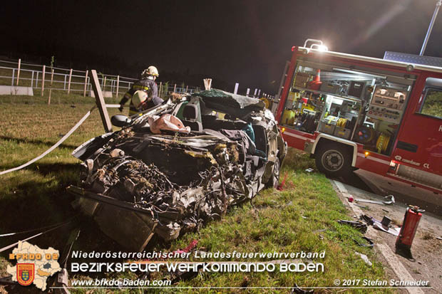 20170714 Verkehrsunfall mt toedlichem Ausgang auf der L157 zwischen Oeynhausen und Tattendorf im Gemeindegebiet Oberwaltersdorf  Foto: © Stefan Schneider BFK Baden