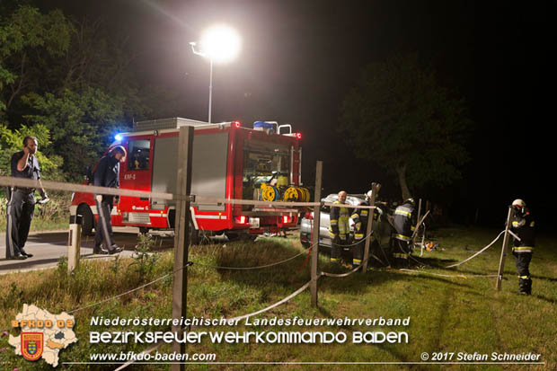 20170714 Verkehrsunfall mt toedlichem Ausgang auf der L157 zwischen Oeynhausen und Tattendorf im Gemeindegebiet Oberwaltersdorf  Foto: © Stefan Schneider BFK Baden