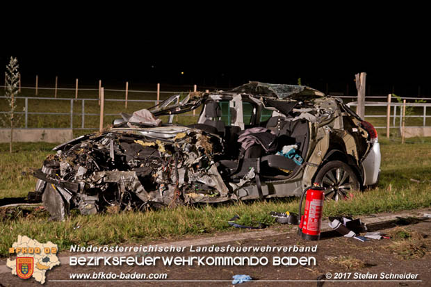 20170714 Verkehrsunfall mt tödlichem Ausgang auf der L157 zwischen Oeynhausen und Tattendorf im Gemeindegebiet Oberwaltersdorf  Foto: © Stefan Schneider BFK Baden