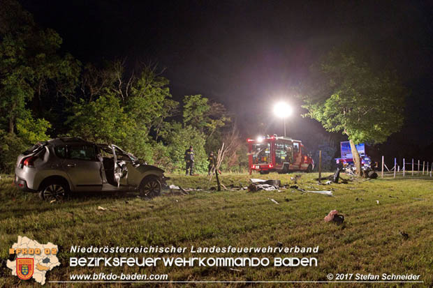 20170714 Verkehrsunfall mt toedlichem Ausgang auf der L157 zwischen Oeynhausen und Tattendorf im Gemeindegebiet Oberwaltersdorf  Foto: © Stefan Schneider BFK Baden