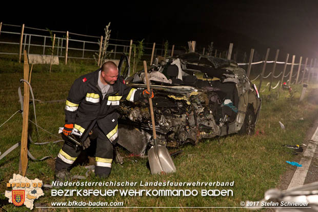 20170714 Verkehrsunfall mt toedlichem Ausgang auf der L157 zwischen Oeynhausen und Tattendorf im Gemeindegebiet Oberwaltersdorf  Foto: © Stefan Schneider BFK Baden