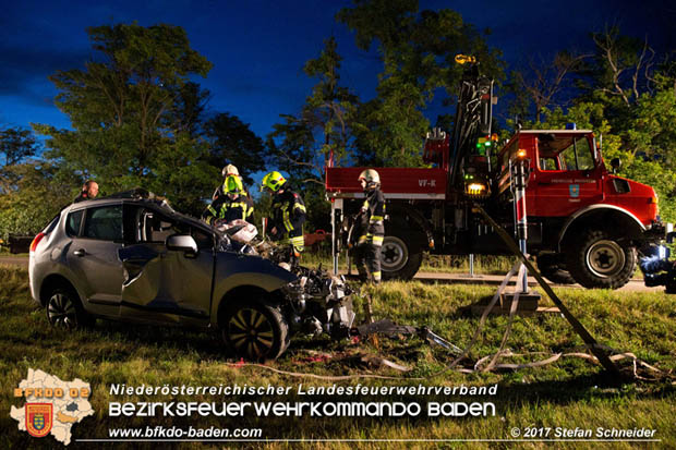 20170714 Verkehrsunfall mt toedlichem Ausgang auf der L157 zwischen Oeynhausen und Tattendorf im Gemeindegebiet Oberwaltersdorf  Foto: © Stefan Schneider BFK Baden