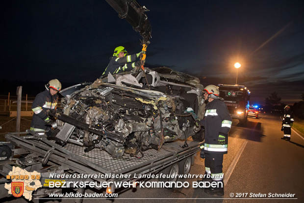 20170714 Verkehrsunfall mt toedlichem Ausgang auf der L157 zwischen Oeynhausen und Tattendorf im Gemeindegebiet Oberwaltersdorf  Foto: © Stefan Schneider BFK Baden