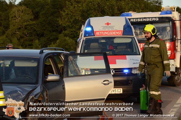 20170717 Verkehrsunfall auf der L161 zwischen Gramatneusiedl und Reisenberg Foto: © Thomas Lenger Monatsrevue.at 20170717 Verkehrsunfall auf der L161 zwischen Gramatneusiedl und Reisenberg Foto: © Thomas Lenger Monatsrevue.at