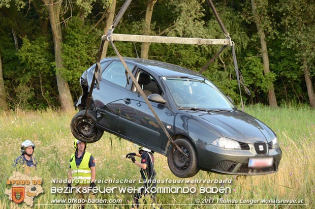 20170717 Verkehrsunfall auf der L161 zwischen Gramatneusiedl und Reisenberg Foto: © Thomas Lenger Monatsrevue.at 20170717 Verkehrsunfall auf der L161 zwischen Gramatneusiedl und Reisenberg Foto: © Thomas Lenger Monatsrevue.at