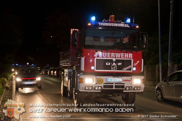 20170723 Fahrzeugüberschlag im Ortsgebiet Tribuswinkel  Foto: © Stefan Schneider BFK Baden