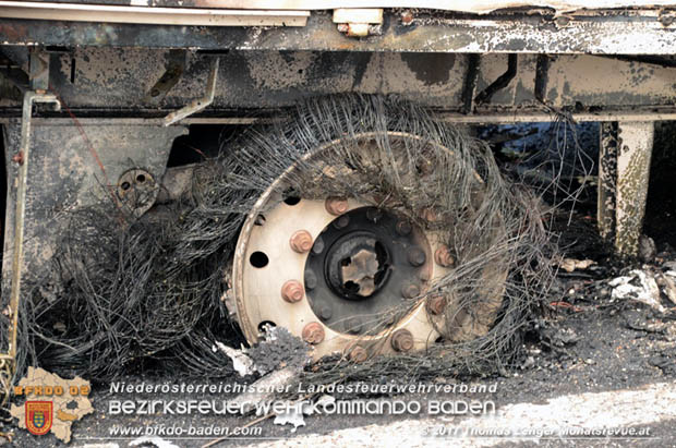 20170725 Brand eines Lkw Anhängers auf der A3 zwischen Ebreichsdorf und Münchendorf  Foto: © Thomas Lenger Monatsrevue.at