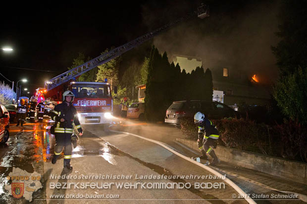 20170915 Wohnhausbrand in Gainfarn  Foto: © Stefan Schneider BFK BADEN