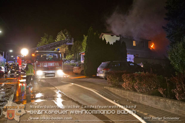 20170915 Wohnhausbrand in Gainfarn  Foto: © Stefan Schneider BFK BADEN