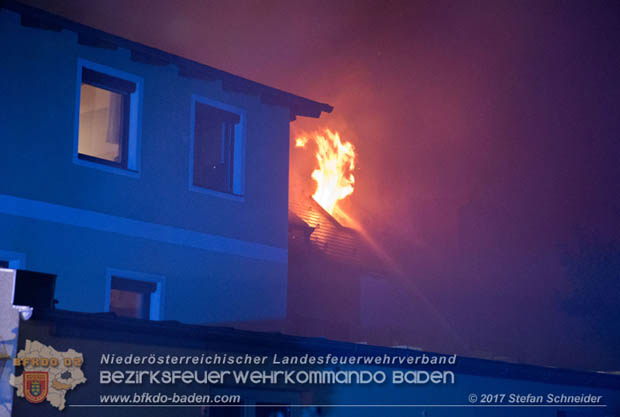 20170915 Wohnhausbrand in Gainfarn  Foto: © Stefan Schneider BFK BADEN