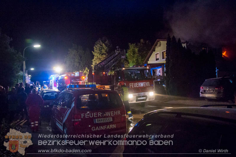 20170915 Wohnhausbrand in Gainfarn  Foto: © Daniel Wirth FF Stadt Bad Vöslau