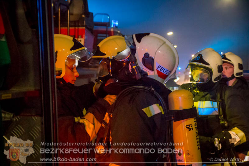 20170915 Wohnhausbrand in Gainfarn  Foto: © Daniel Wirth FF Stadt Bad Vöslau
