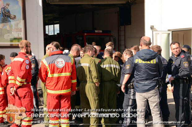 20171013 Grossangelegte Personensuche nach 29-jaehigen Vermissten in Enzesfeld-Lindabrunn  Foto: © Thomas Lenger Monatsrevue.at
