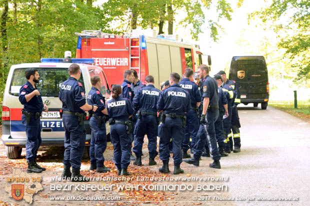 20171013 Grossangelegte Personensuche nach 29-jaehigen Vermissten in Enzesfeld-Lindabrunn  Foto: © Thomas Lenger Monatsrevue.at