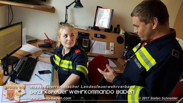 20171013 Grossangelegte Personensuche nach 29-jaehigen Vermissten in Enzesfeld-Lindabrunn  Foto: © Stefan Schneider BFK BADEN
