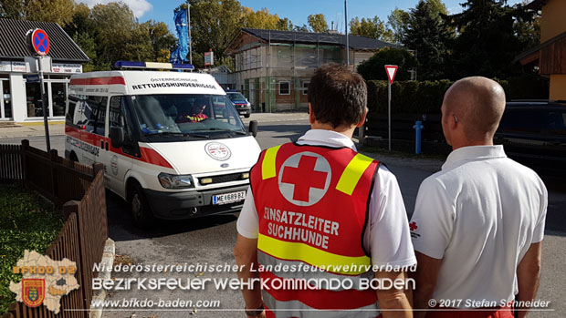20171013 Grossangelegte Personensuche nach 29-jaehigen Vermissten in Enzesfeld-Lindabrunn  Foto: © Stefan Schneider BFK BADEN