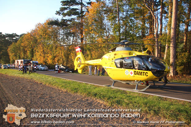 20171016 Verkehrsunfall auf der L138 Pottenstein Kremesberg  Foto: © ASB Markus Hackl FF Pottenstein