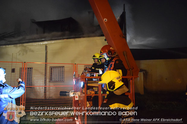 20171019 Dachstuhlbrand in Wampersdorf  Foto: ASB Rene Weiner AFK Ebreichsdorf