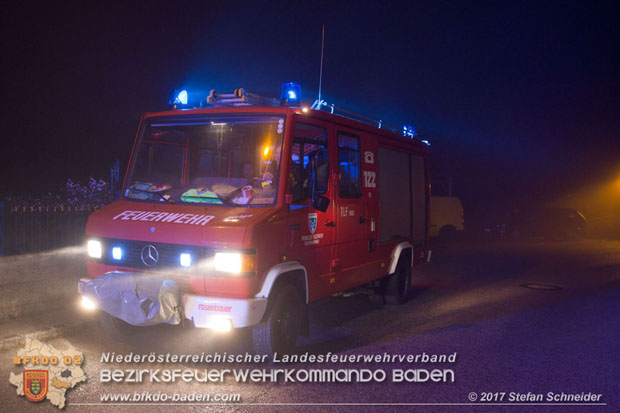 20171019 Dachstuhlbrand in Wampersdorf  Foto: Stefan Schneider BFK BADEN
