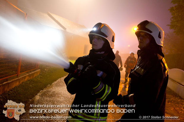20171019 Dachstuhlbrand in Wampersdorf  Foto: Stefan Schneider BFK BADEN