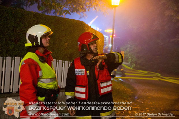 20171019 Dachstuhlbrand in Wampersdorf  Foto: Stefan Schneider BFK BADEN