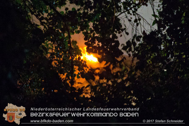 20171019 Dachstuhlbrand in Wampersdorf Foto: Stefan Schneider BFK BADEN