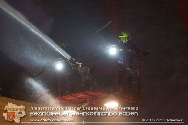 20171019 Dachstuhlbrand in Wampersdorf Foto: Stefan Schneider BFK BADEN